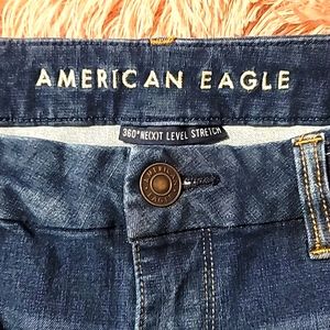 American Eagle women's jeans.  Curvy Hi-Rise jegging. 14 regular.